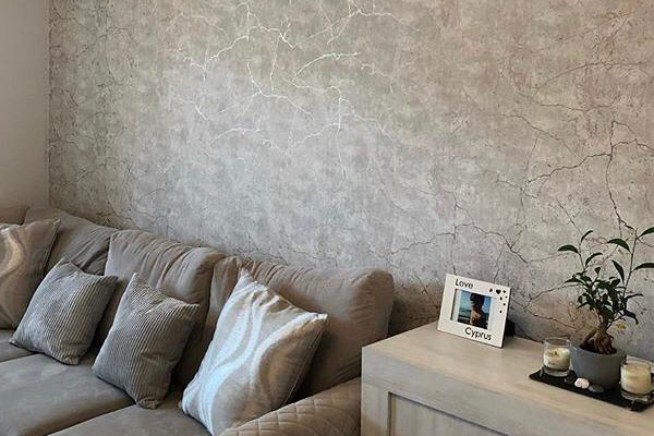 LJV Decorating | Winchester, Hampshire based for wallpaper stripping and hanging painter and decorator winchester, interior painter, exterior painter, painters, decorators, decorating, painting services, window repairs, commercial painting, commercial decorating, winchester, southampton, hampshire, wiltshire, surrey, oxfordshire